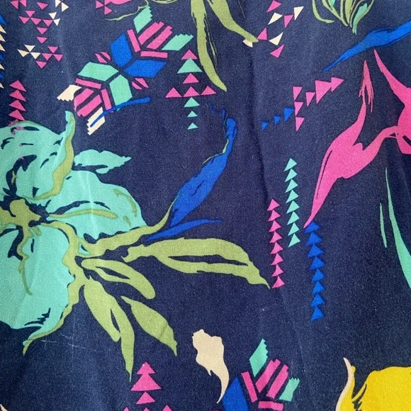 Tropical Floral Crop Top | Lightweight with Half Zipper in the Back - Picture 2 of 7